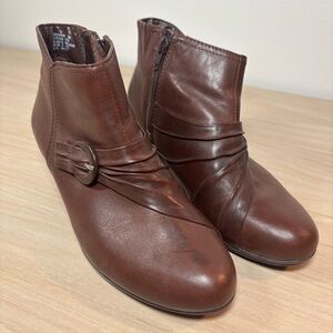 Easy Spirit Chocolate Brown Leather Winter Ankle Booties Boots 7.5 M